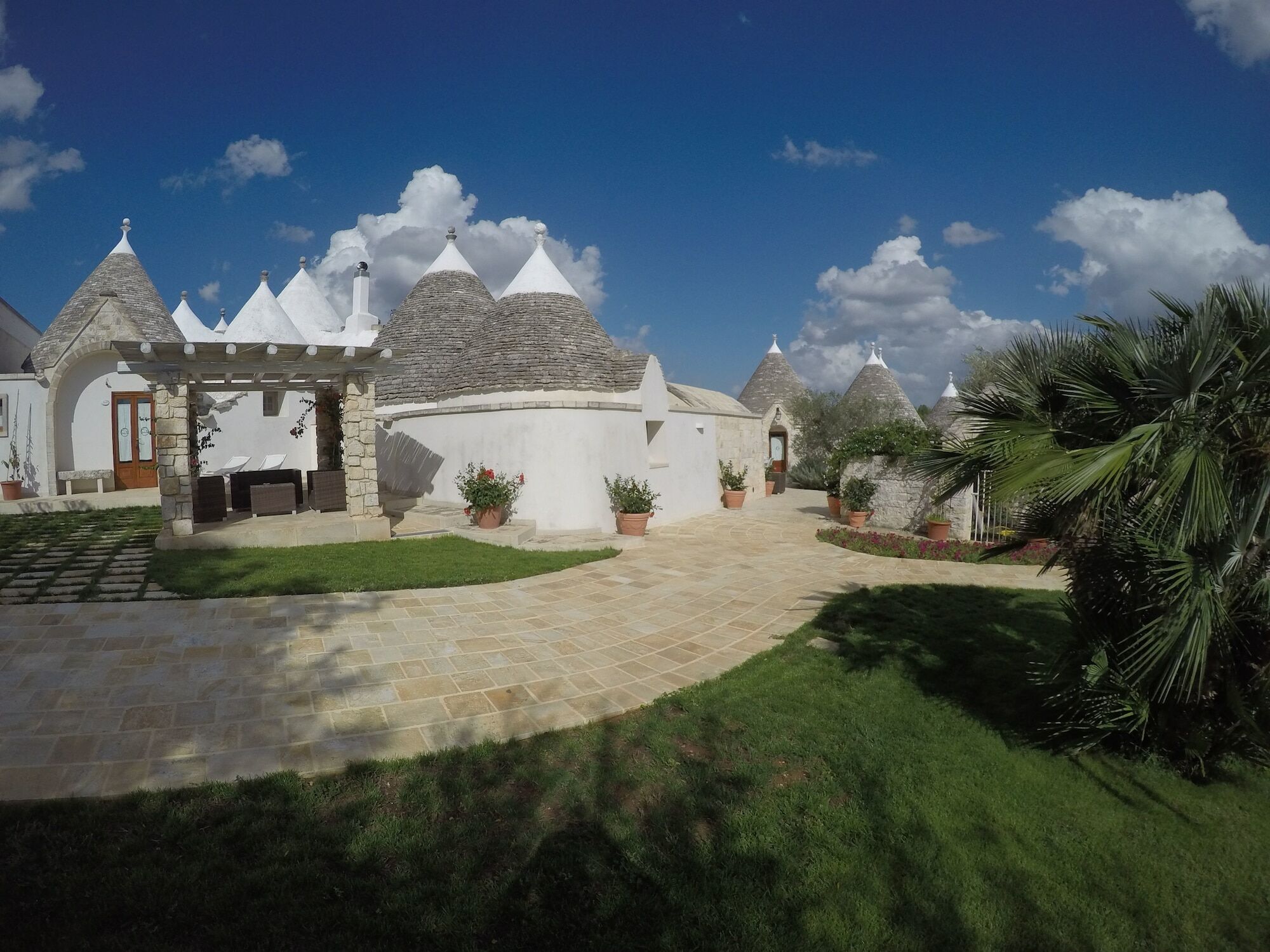 Masseria Cappuccini Остуни Экстерьер фото